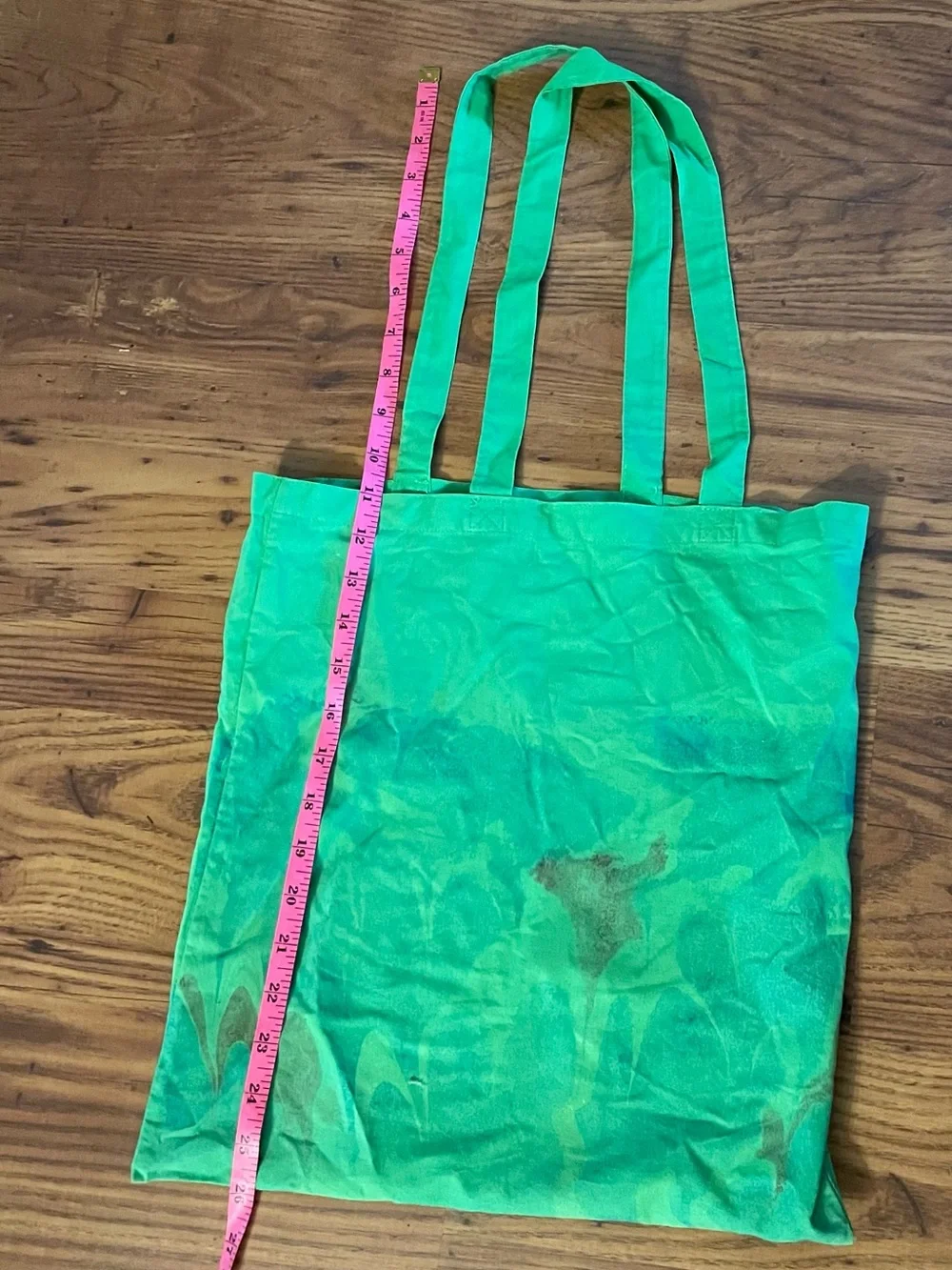 Bright Green Tote Bag with Marbled or Tie Dye Pattern at Bottom of Edge